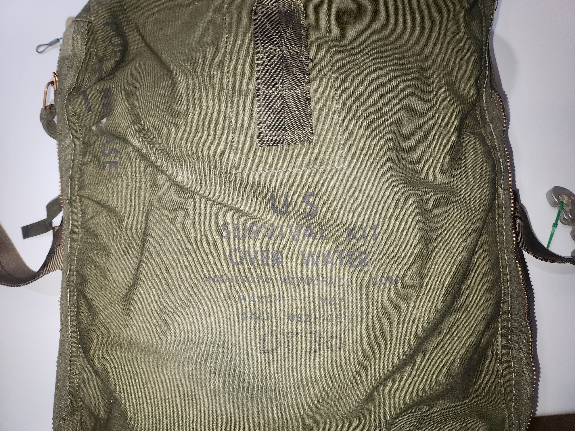Kit de survie Militaire BCB CK019 Kit de survie Militaire BCB CK019